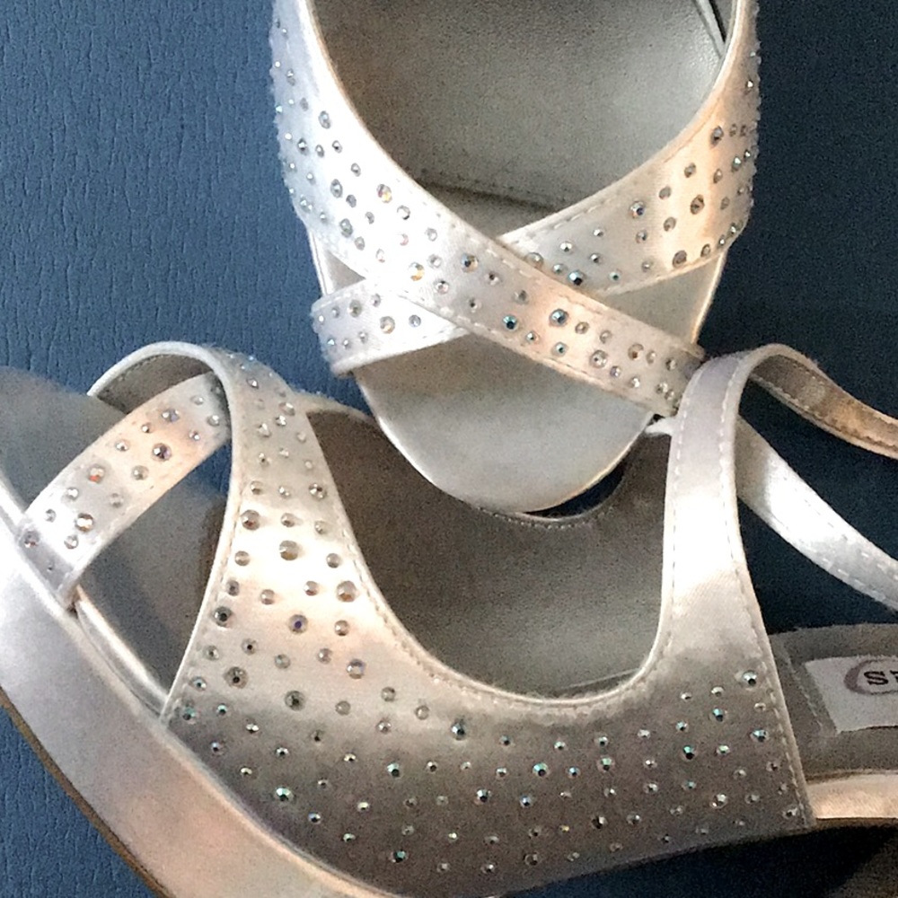 New in Box Dyeables White Satin Rhinestone Heels